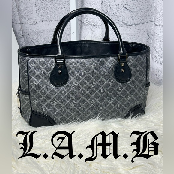 L.A.M.B. Handbags - L.A.M.B. Designer Tote Bag💕